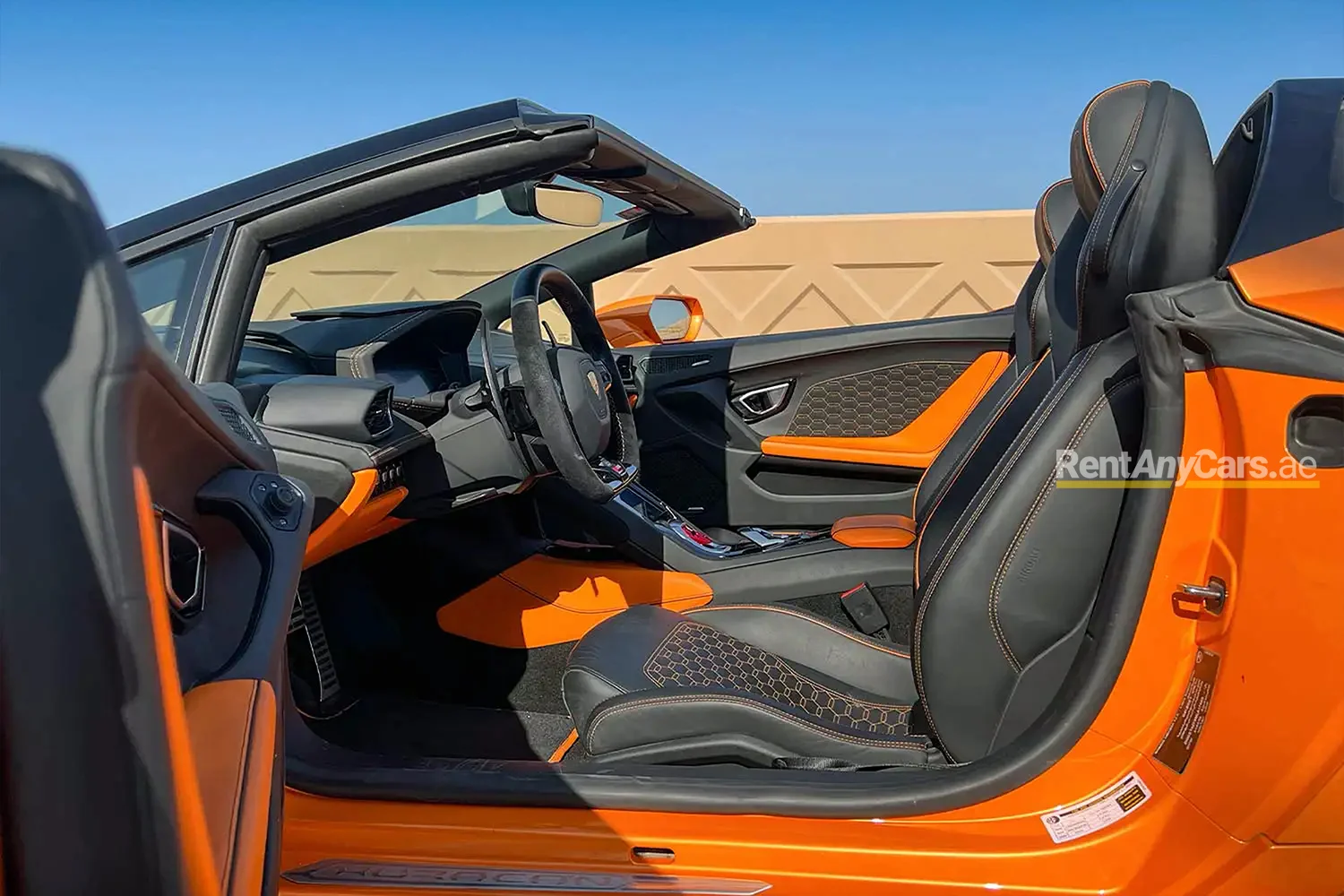 Lamborghini Huracan EVO Spider For Rent in Dubai